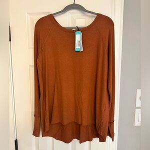 XL new burnt orange sweater.